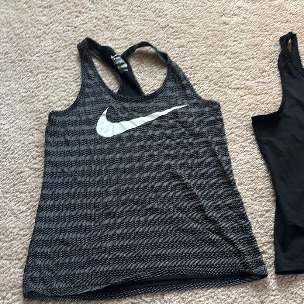 Nike black and white Tank Top